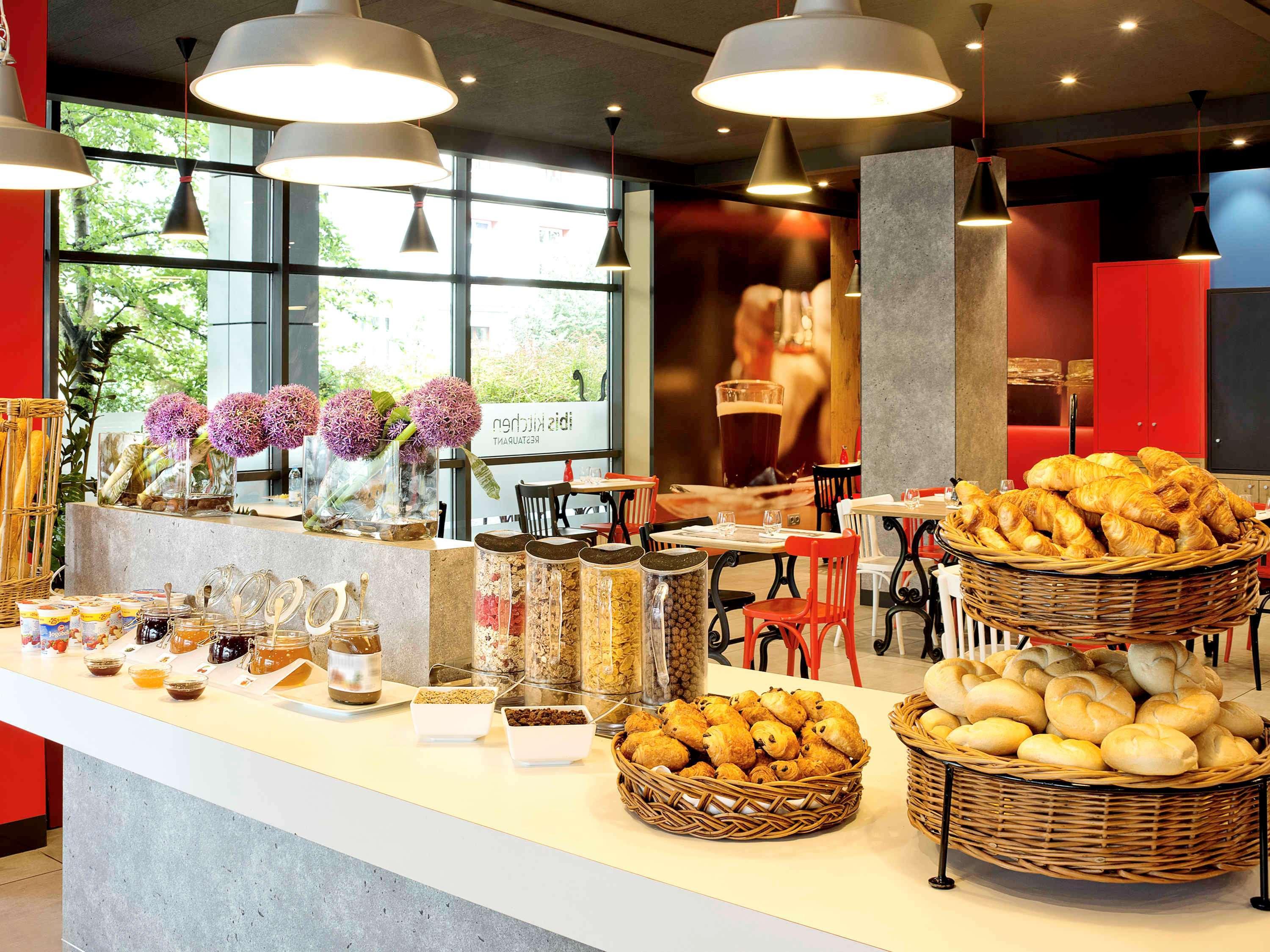 Hotel Ibis Krakow Centrum Esterno foto