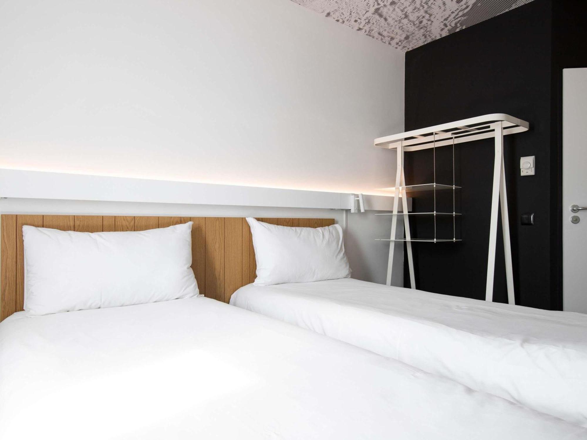 Hotel Ibis Krakow Centrum Esterno foto