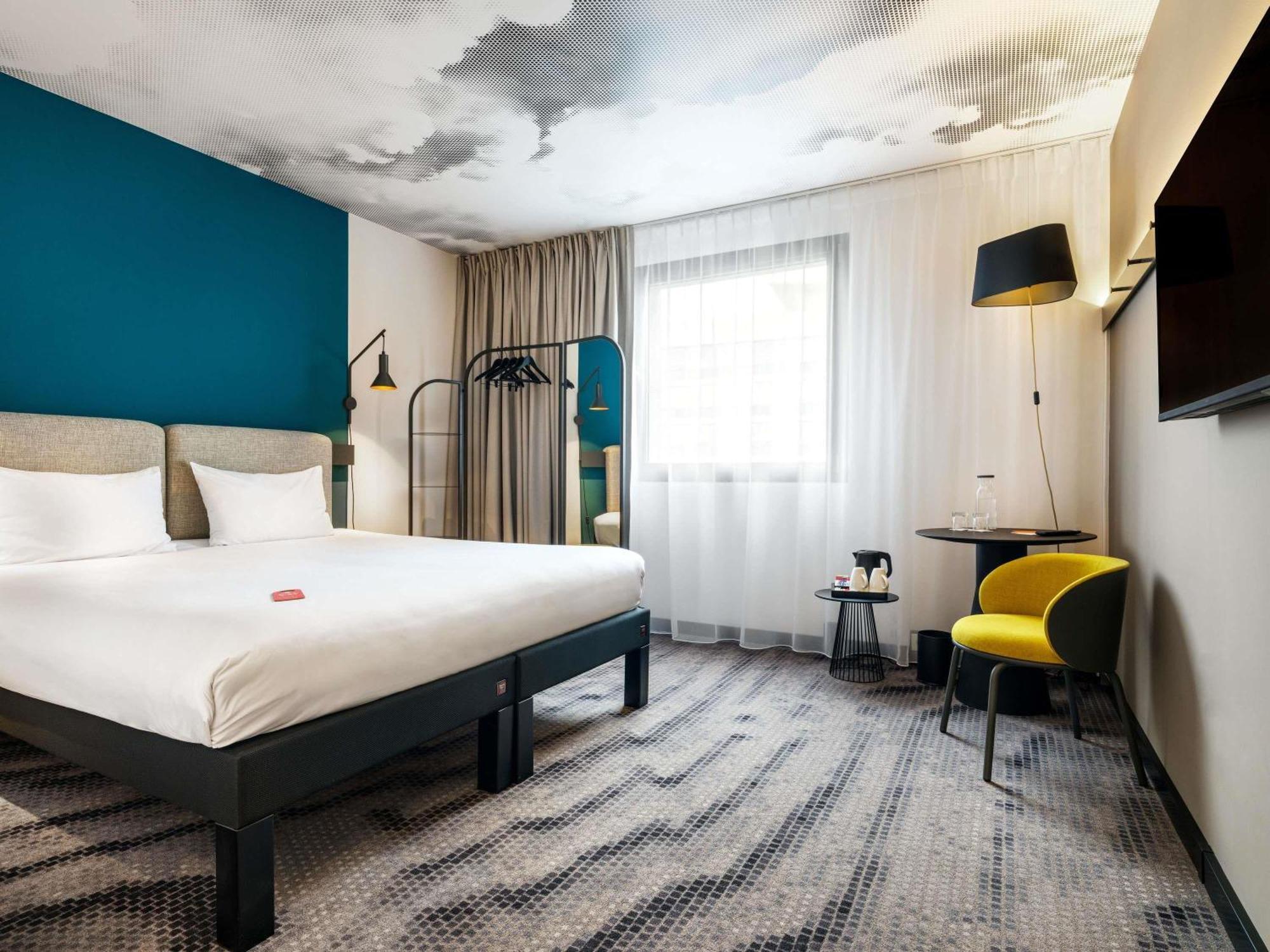 Hotel Ibis Krakow Centrum Esterno foto