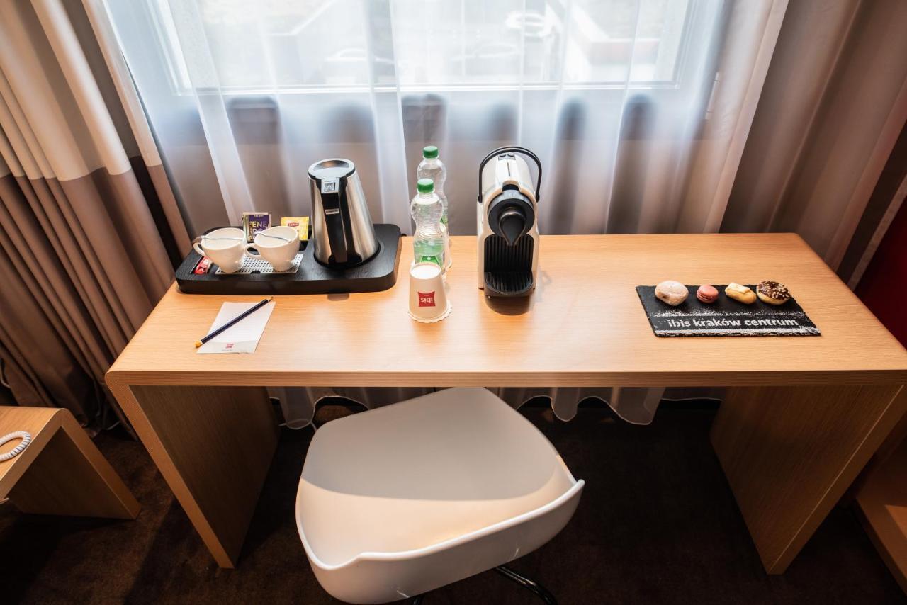Hotel Ibis Krakow Centrum Esterno foto